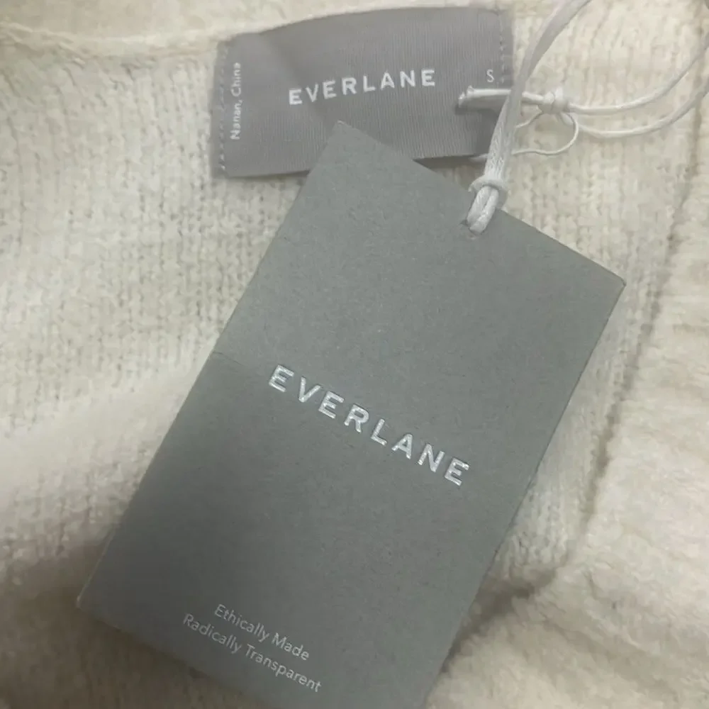 NWT EVERLANE THE‎ TEDDY V NECK SWEATER SIZE S